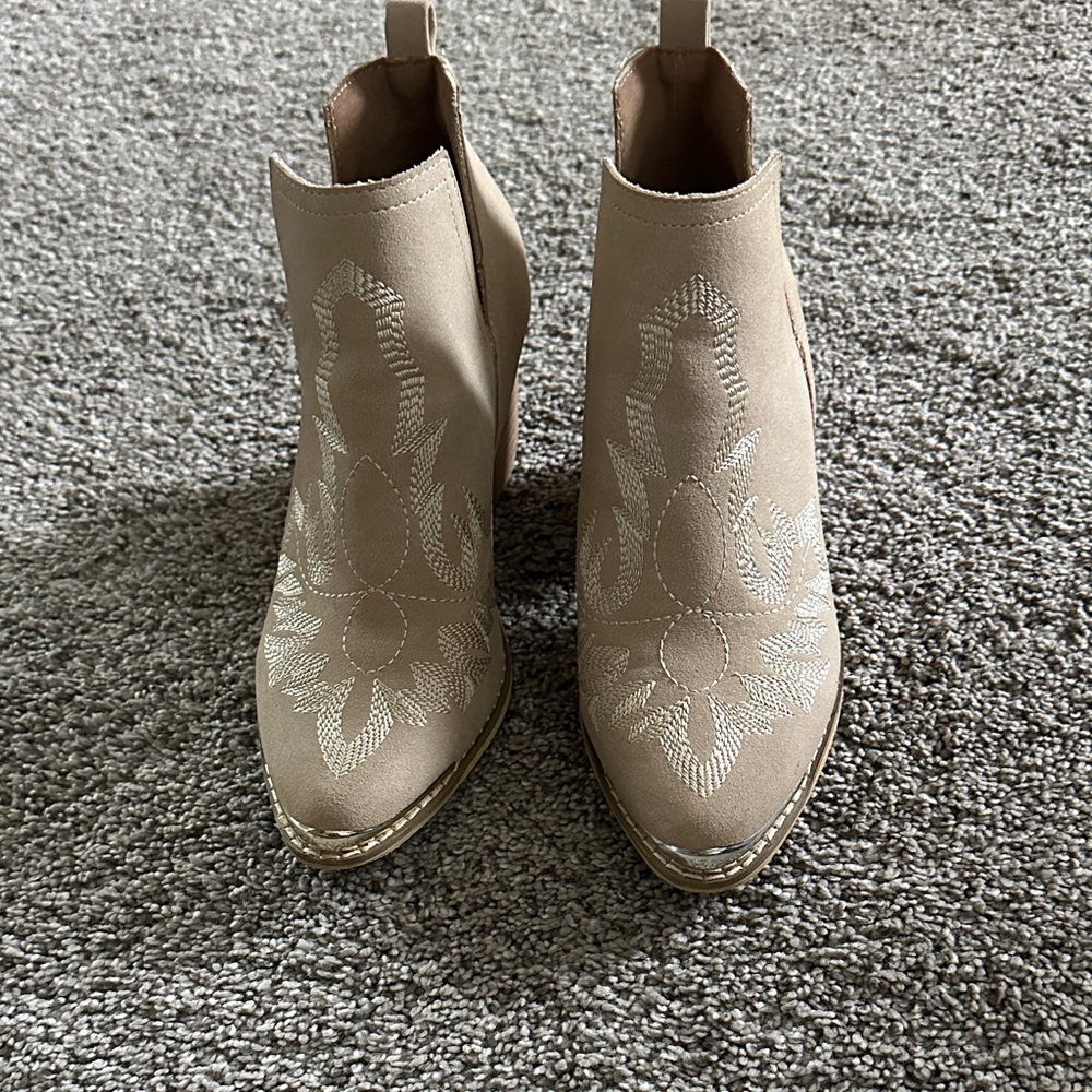 Mi.iM Tan Embroidered Ankle Booties